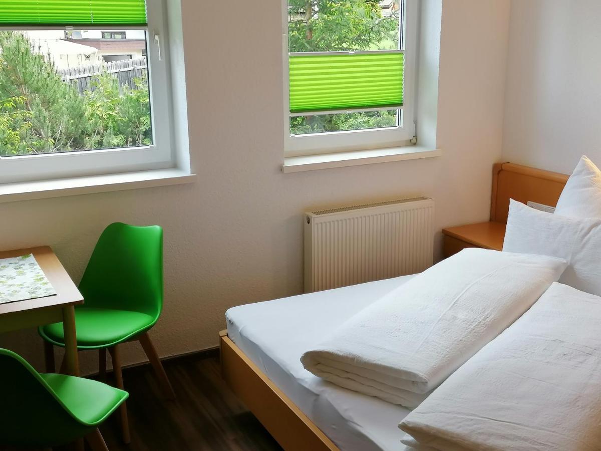 Apart Jove-Oetz Extérieur photo